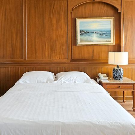 Sirin Hotel Хуа Хин Екстериор снимка