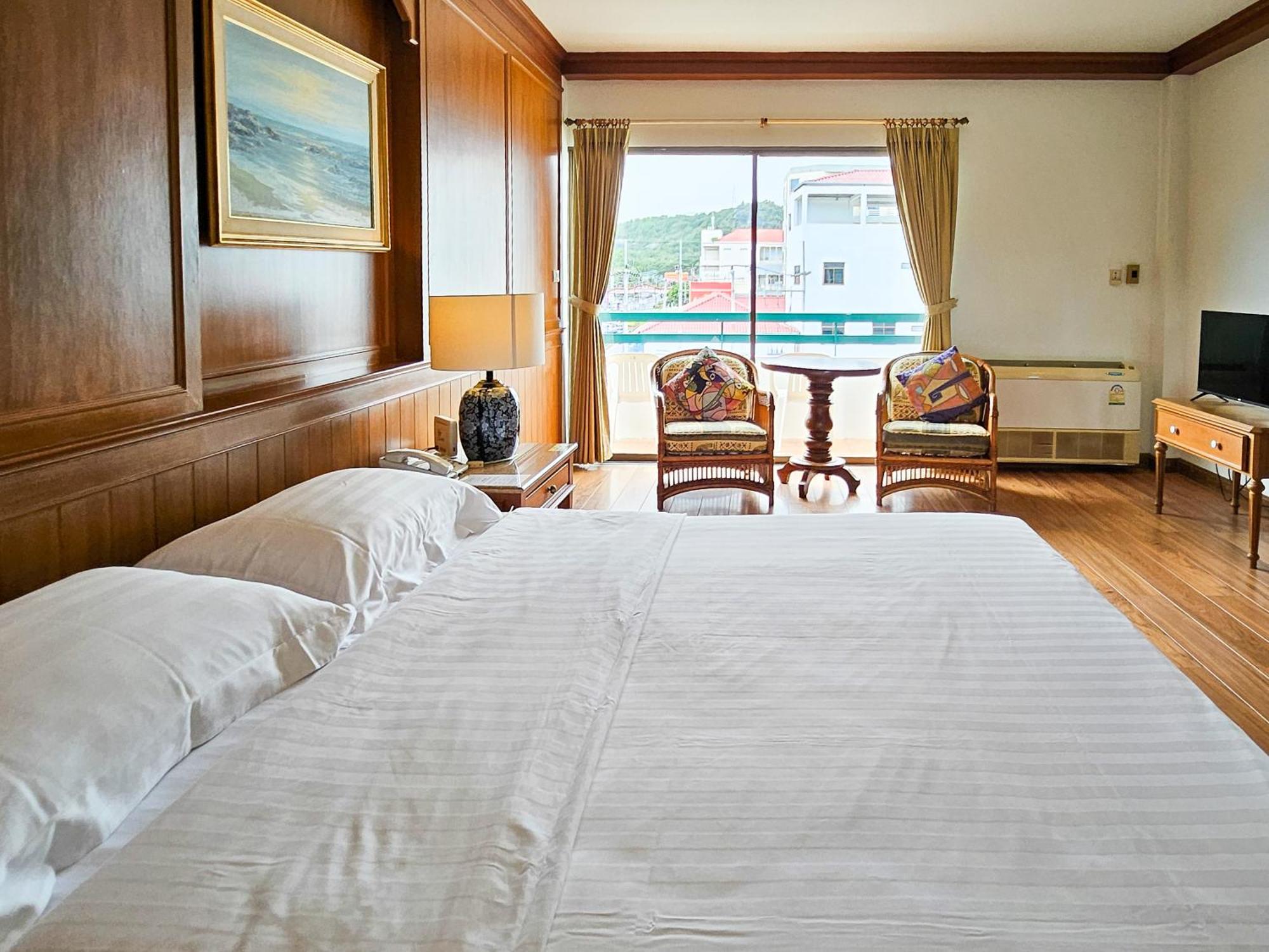 Sirin Hotel Хуа Хин Екстериор снимка